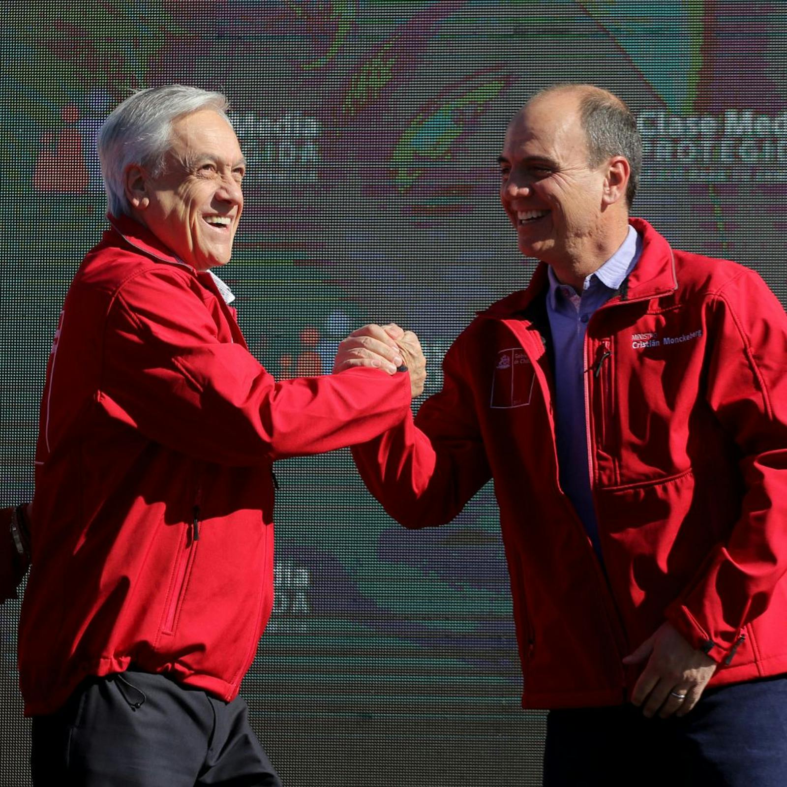 Cristián Monckeberg por estatua de ex Presidente Piñera: "No es su muerte la que genera una valorización mayúscula, ya iba en alza su figura" episode artwork