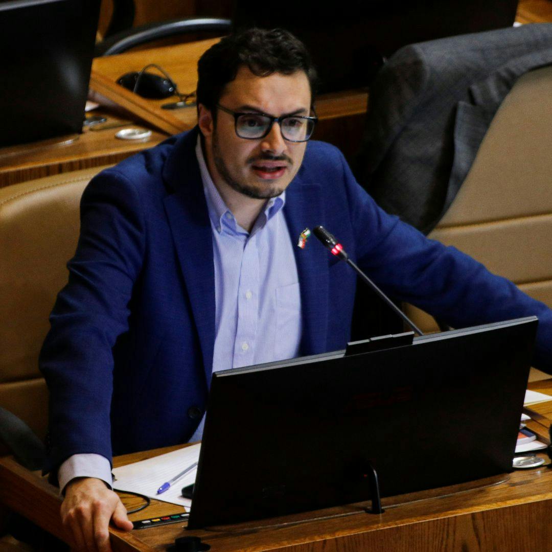 Diputado Sáez (FA): "Si la Presidenta Bachelet decidiera ir por una tercera candidatura la vamos a apoyar"