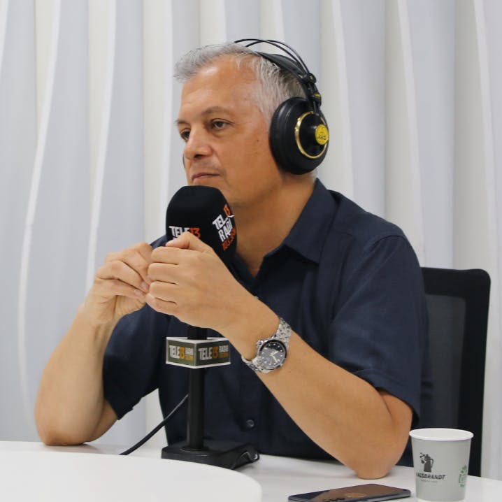 Ex ministro Huepe por masivos cortes de luz: “Mostró un nivel de vulnerabilidad de nuestro sistema electrico muy alta ante lo que aparentemente fue un error”