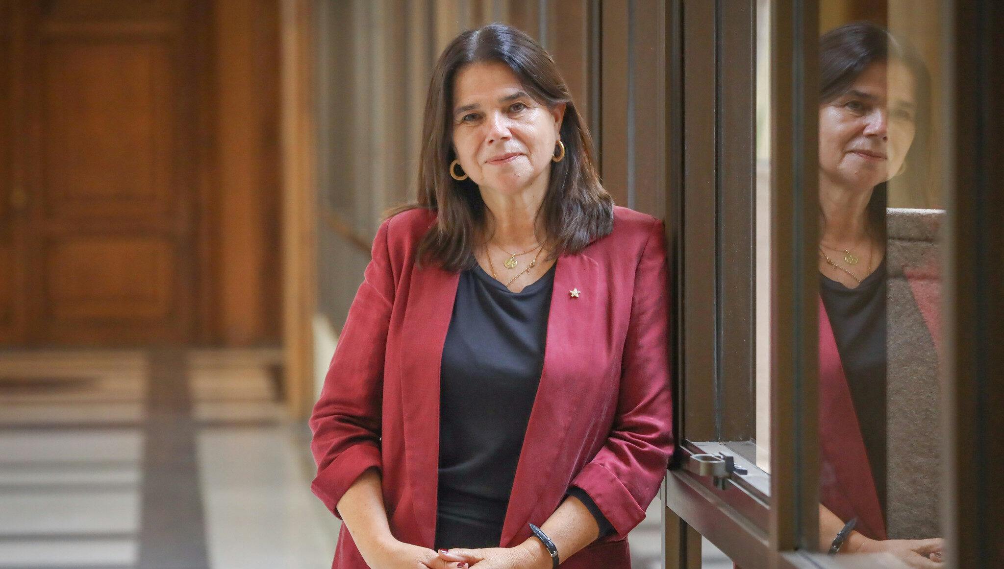 Diputada Ossandón: "La mesa de la cámara no está funcionado al 100% por eso votamos a favor de la moción de censura"