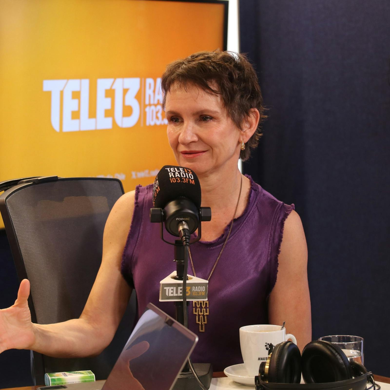 Carolina Tohá: “Ante la delincuencia se requiere un estado fuerte y lo hemos practicado en este periodo, pero ciertamente ha sido insuficiente” episode artwork