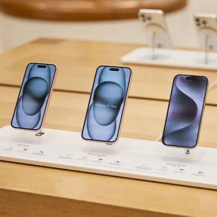 Los nuevos anuncios de Estados Unidos sobre aranceles a teléfonos, computadoras y chips