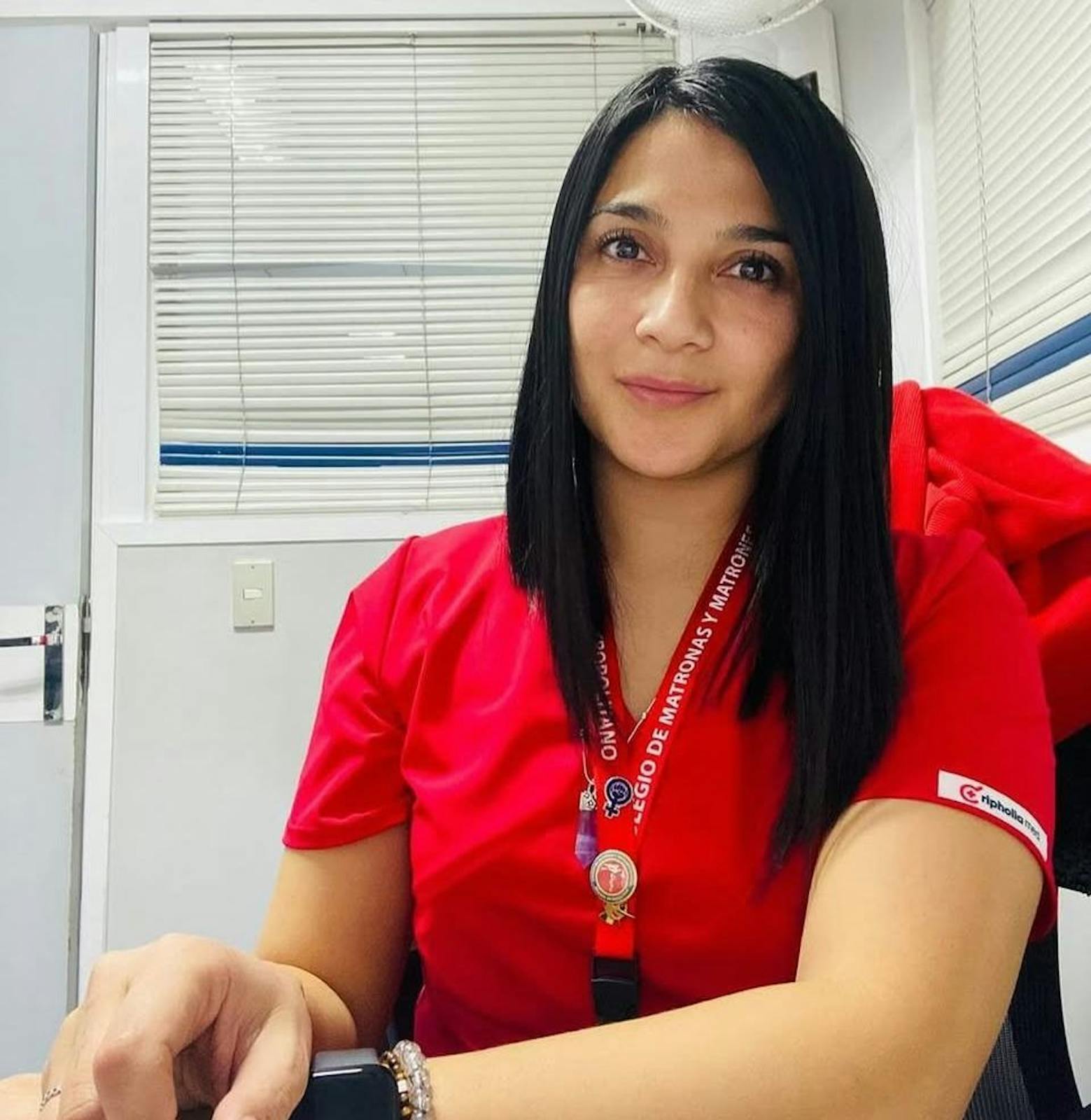 Directora de Colegio de Matronas tras reunión con Minsal: "Existe una sensación de una actitud displicente con el gremio" episode artwork