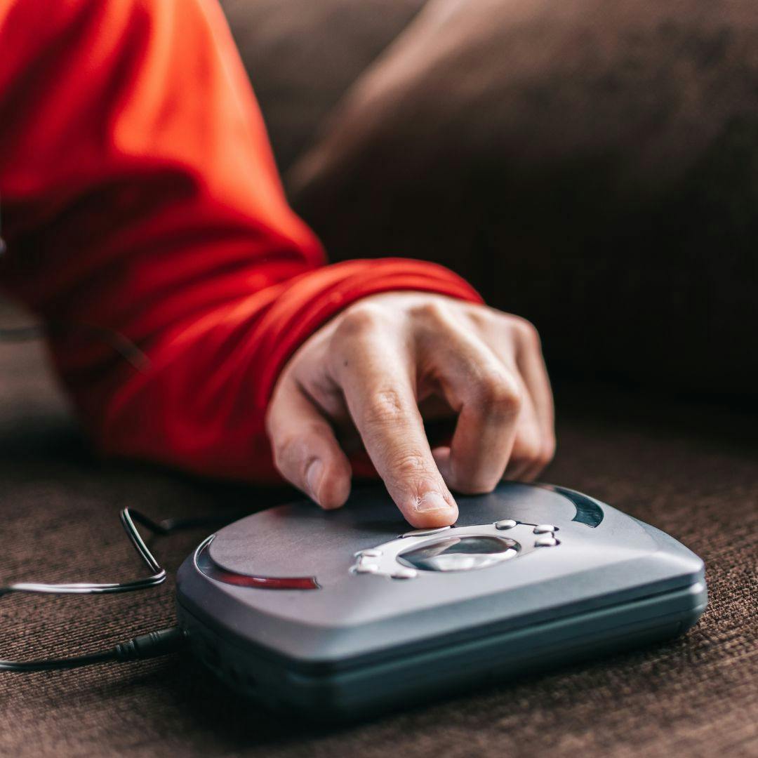 Escuchar música en discman