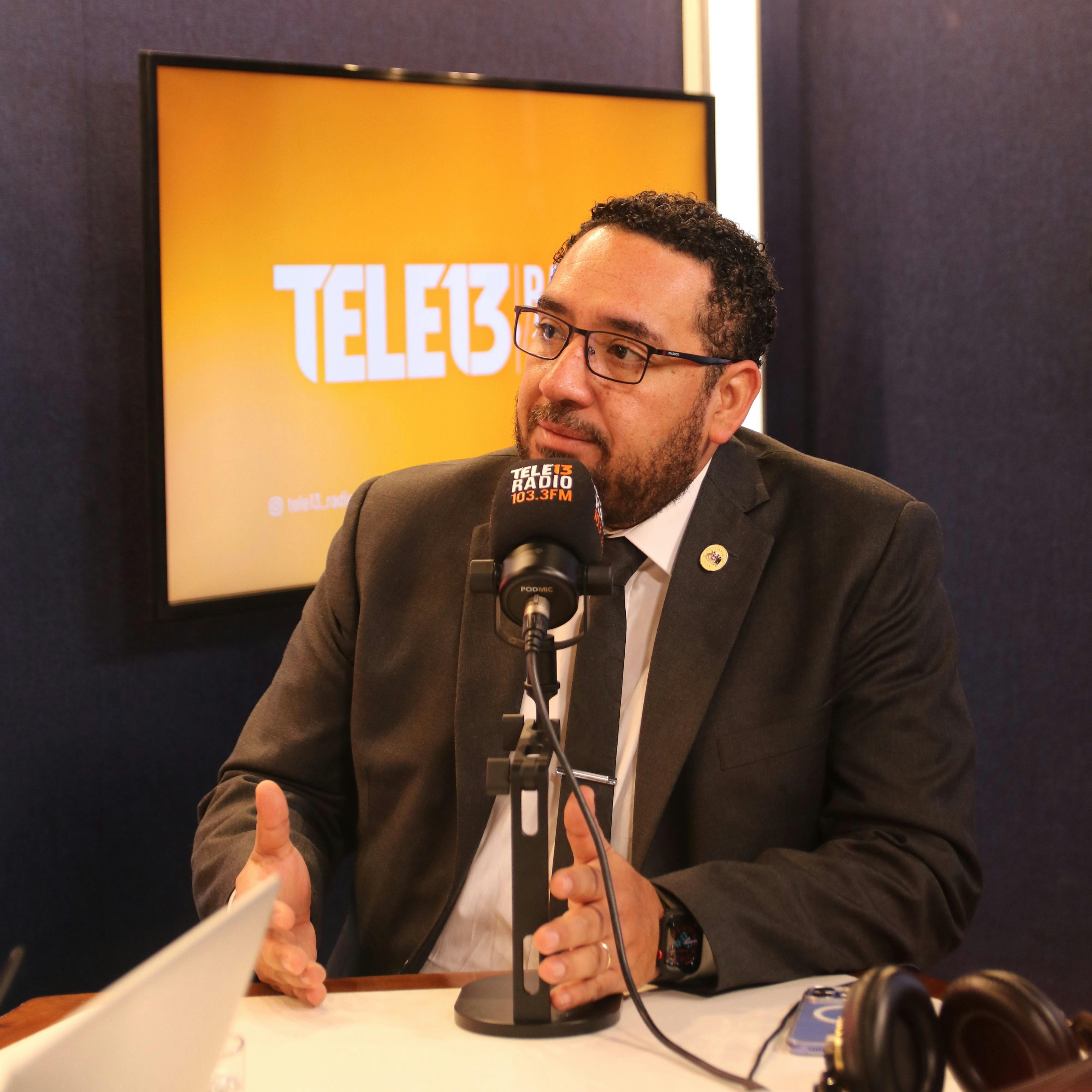 Ministro Cataldo por oficio de Contraloría: "Hay que combatir las dos posiciones: la banalización del uso de la movilización y la de irnos al extremo de prohibir cualquier expresión"
