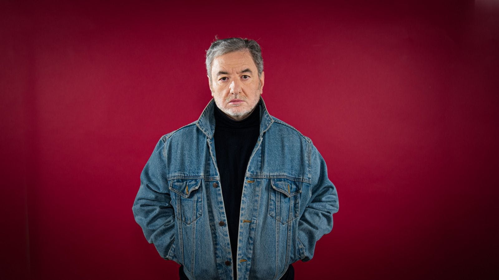 Axel Callís abordó la carrera presidencial y el fenómeno de los "caballos pillados"