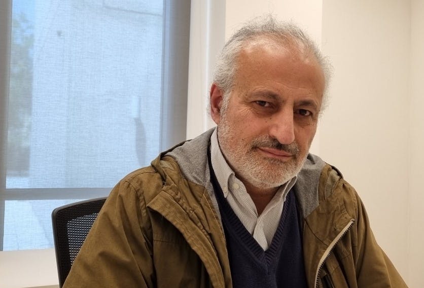 El académico del Centro de Estudios Árabes UCH, Ricardo Marzuca, abordó el conflicto en Medio Oriente tras los ataques de Israel e Irán