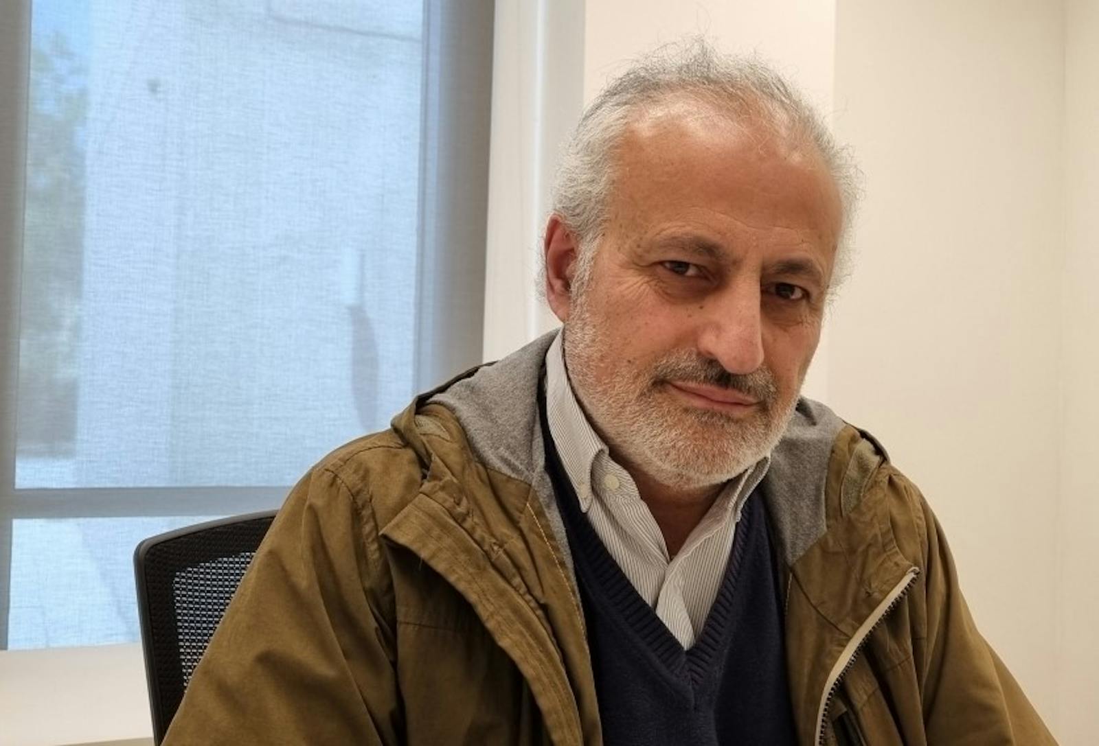 El académico del Centro de Estudios Árabes UCH, Ricardo Marzuca, abordó el conflicto en Medio Oriente tras los ataques de Israel e Irán episode artwork