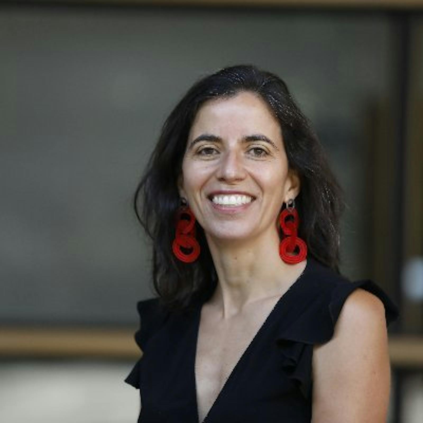 Directora ejecutiva de Elige Educar por protocolos anti acoso en colegios: "Deben revisarse año a año, porque no sabemos los desafíos del mañana"  episode artwork