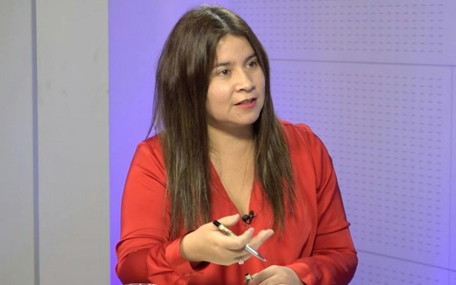 Economista Marcela Vera por efectos económicos del conflicto en Medio Oriente: "Los impactos los vamos a observar a lo largo del tiempo" episode artwork