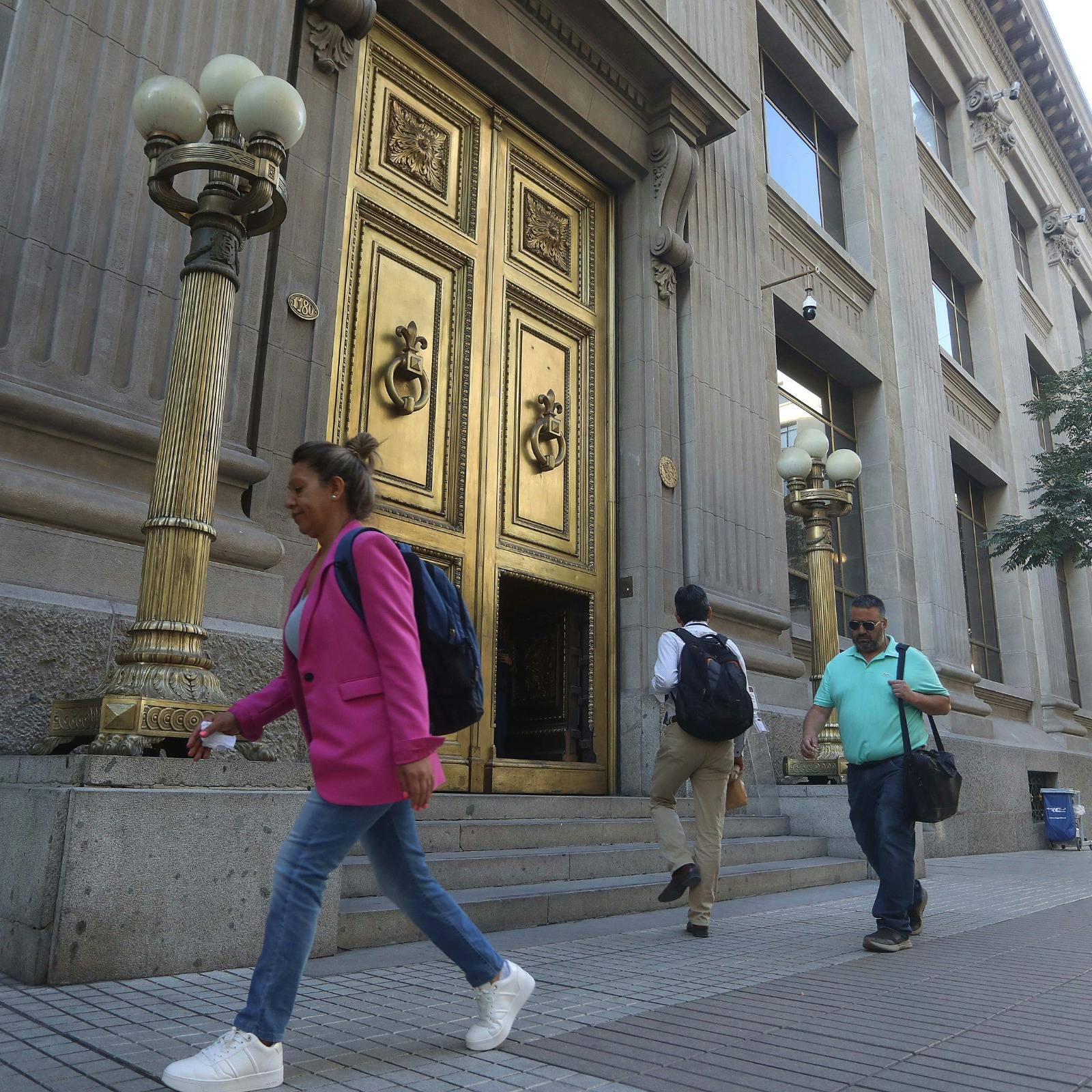 La economía chilena se expandió un 3,2% en mayo, según reportó el Banco Central