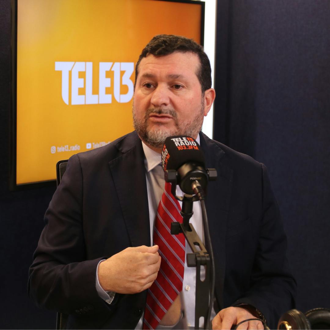 Fiscal Barros por funcionarios de la FACH que trasladaban sustancia ilícita en vuelo: "Ha ocurrido en varias ocasiones, uno tiende a tener memoria reciente"