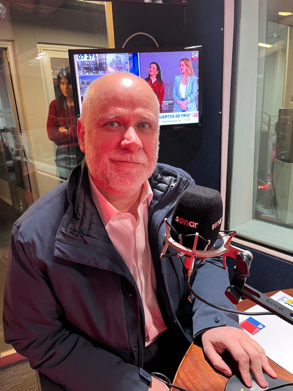 Ministro Elizalde: "El jefe de Estado debe ser elegido por las chilenas y chilenos".