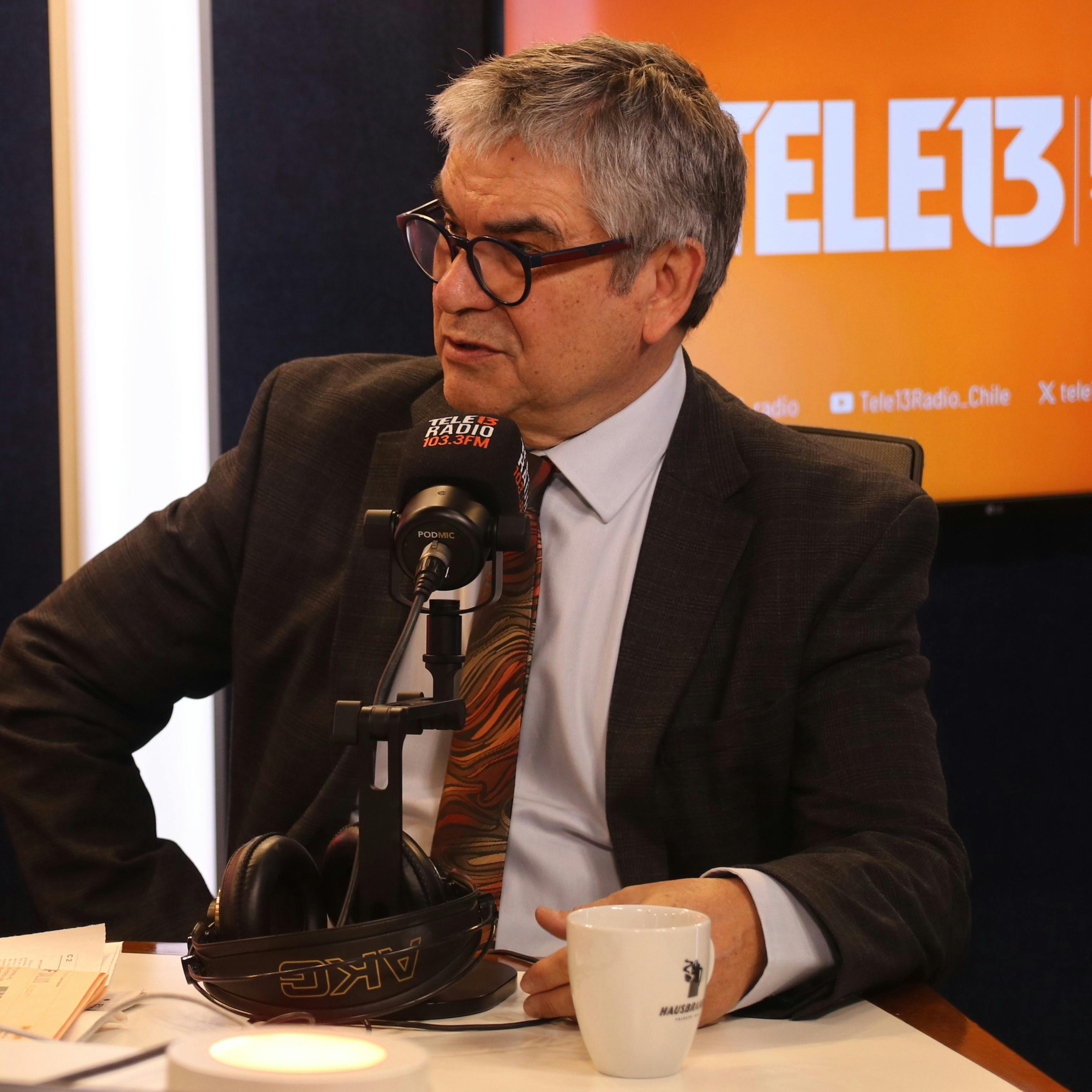 Hacienda afirmó que van a "revisar" el material entregado por el director del SII, ante polémica por contribuciones