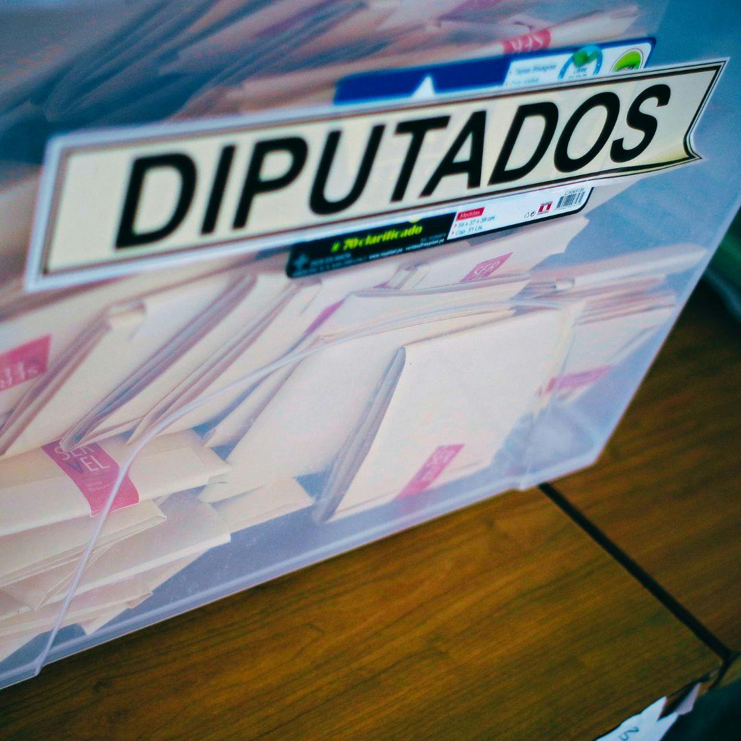 La fragmentación de las listas parlamentarias en el oficialismo y la oposición