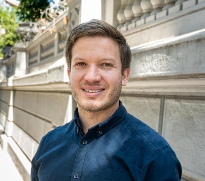 Eduardo Toro, Fundación Conecta Mayor por convocatoria de 100 líderes mayores