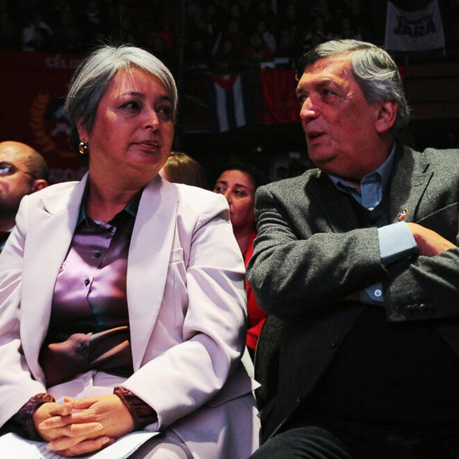¿El Partido Comunista está “torpedeando” la candidatura de Jeannette Jara?