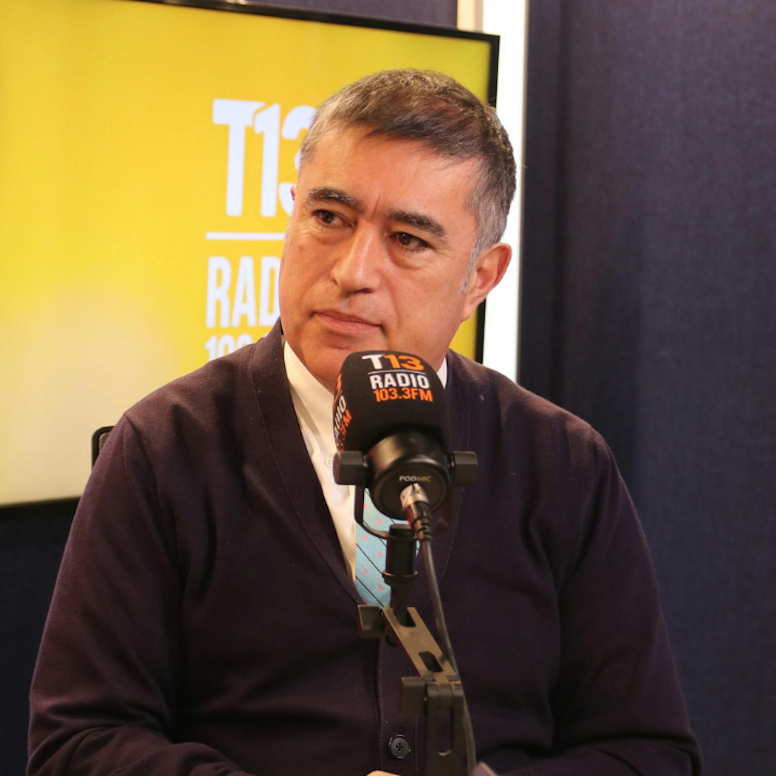 Alcalde Desbordes por presidenciales: "No estoy muy de acuerdo con esto de pegarle al que está a la derecha, para mí el adversario está a la izquierda" episode artwork