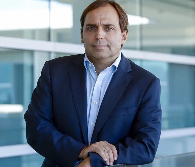 Exdirector de Presupuestos: "Hay cierta desconfianza de las personas hacia el empleo público"