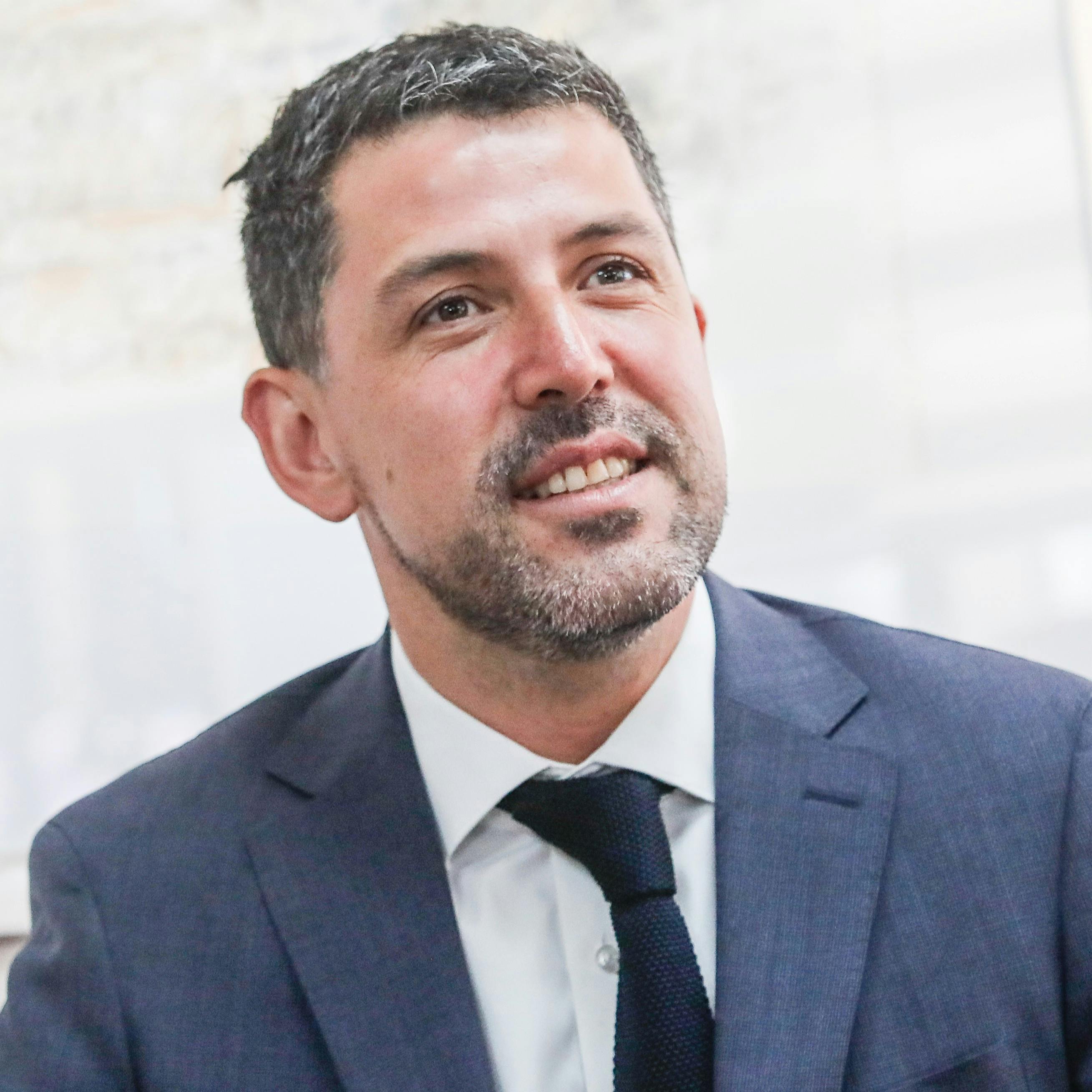 Alcalde de La Florida por desalojo de toma Dignidad: “Tengo una mirada bastante crítica respecto de la gestión que ha tenido el ministro Montes”