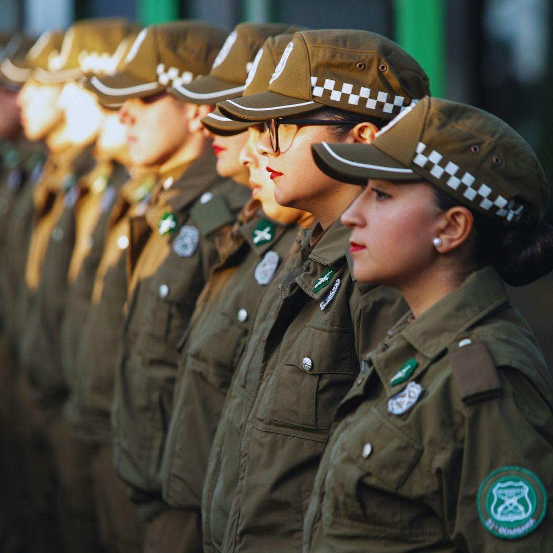 ¿Tiene un problema la izquierda con las Fuerzas Armadas y la seguridad?