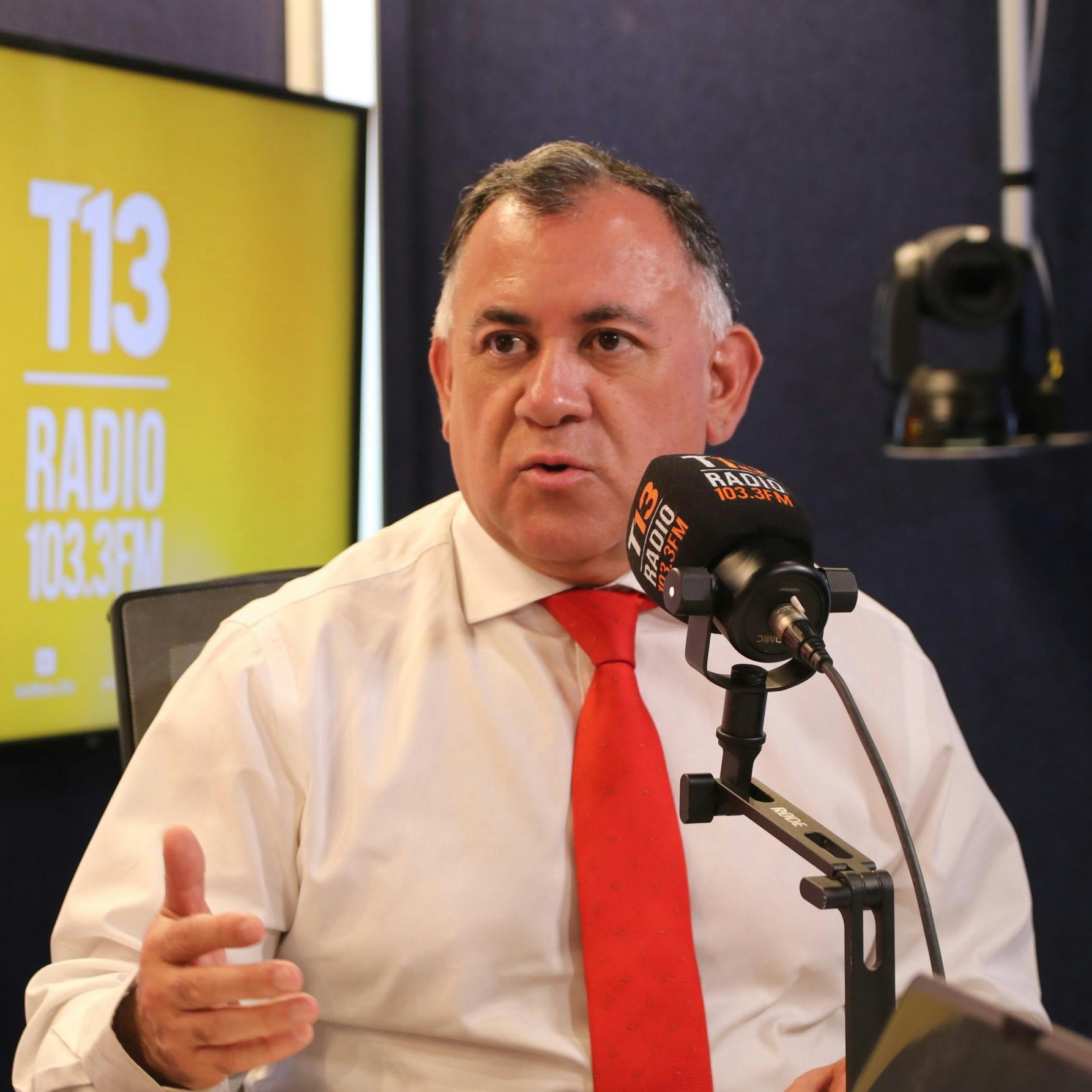 Diputado Aedo (DC) por salida de Laura Albornoz de la vocería de Jara: "Cuando un portavoz se convierte en la noticia principal y no la candidata presidencial, algo no está bien"