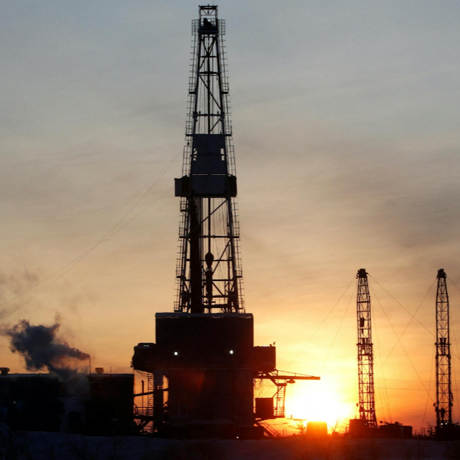 Los precios de la energía suben, tras las nuevas sanciones impuestas por Trump contra las petroleras más grandes de Rusia