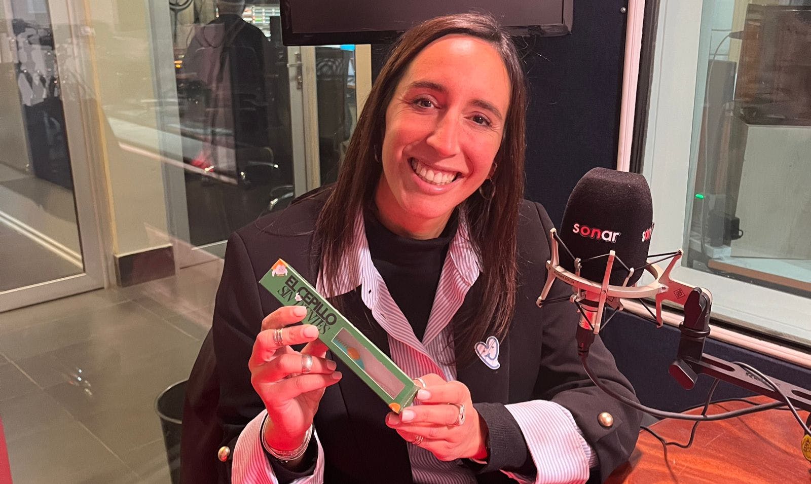 Conversamos con Ignacia Amenábar, de Fundación Sonrisas, sobre salud bucal en Chile.