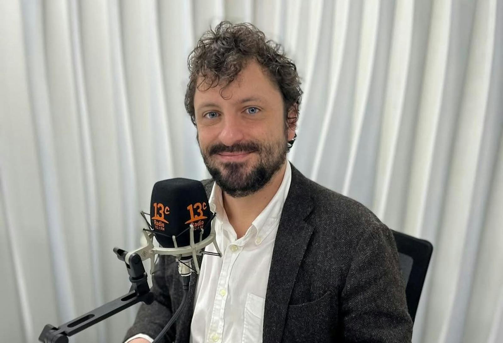 Conversamos con Rodrigo Mayorga, director ejecutivo de Momento Ciudadano, sobre educación cívica.