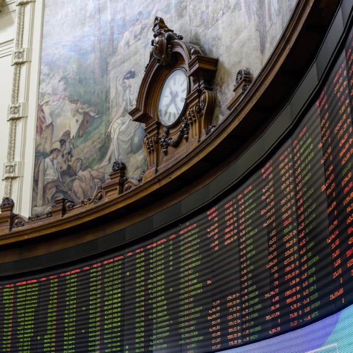 La reacción del mercado tras el paso de Jeannette Jara y José Antonio Kast a la segunda vuelta presidencial