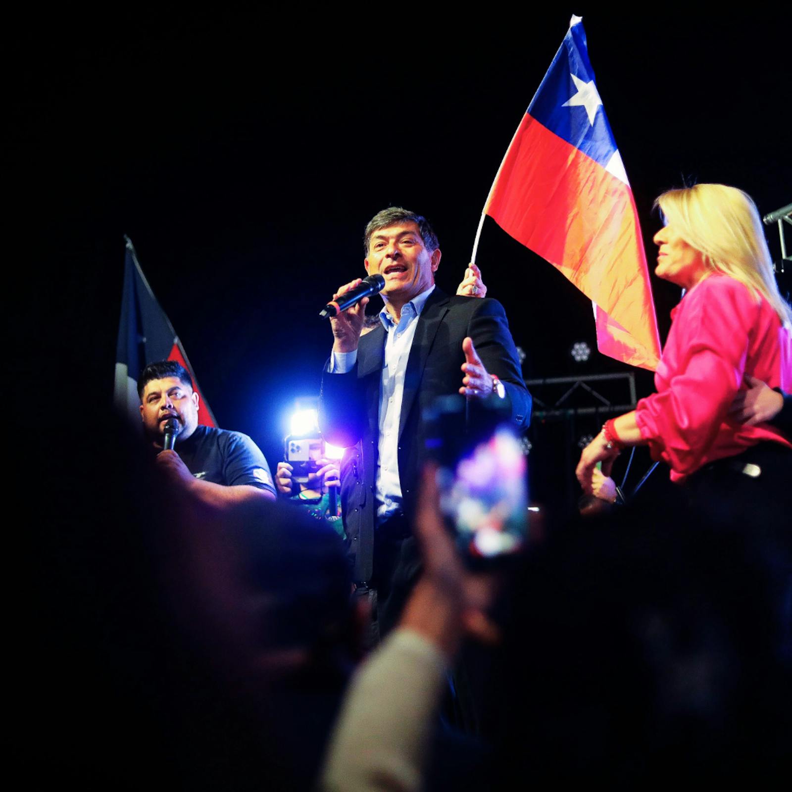 Cavallo y Araos por el factor Parisi en la segunda vuelta Cavallo y Araos por el factor Parisi en la segunda vuelta