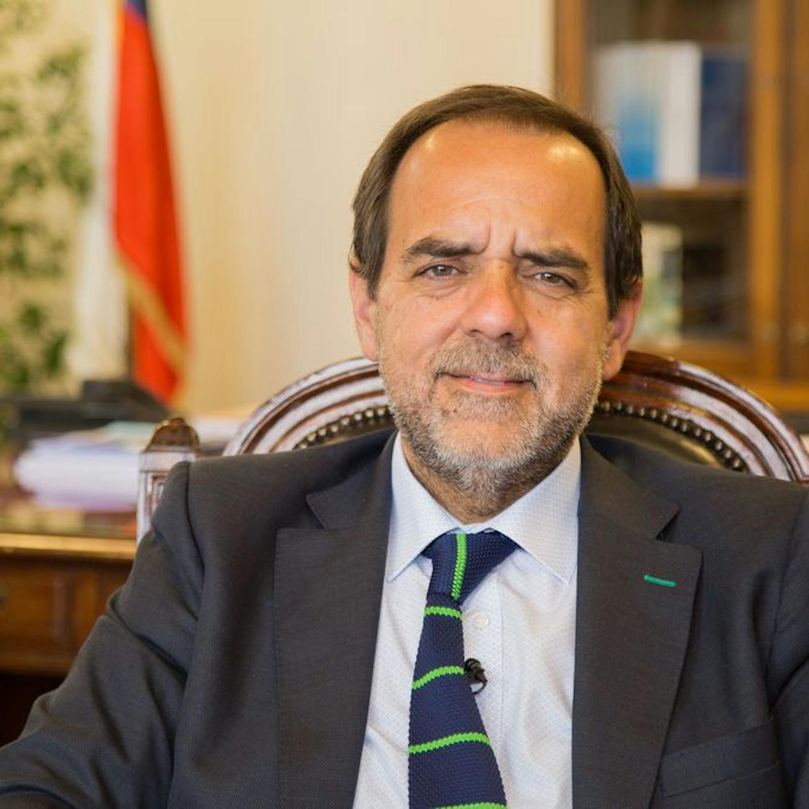 Hablamos con el diputado Jaime Mulet sobre la acusación constitucional contra el exministro Diego Pardow. Hablamos con el diputado Jaime Mulet sobre la acusación constitucional contra el exministro Diego Pardow.