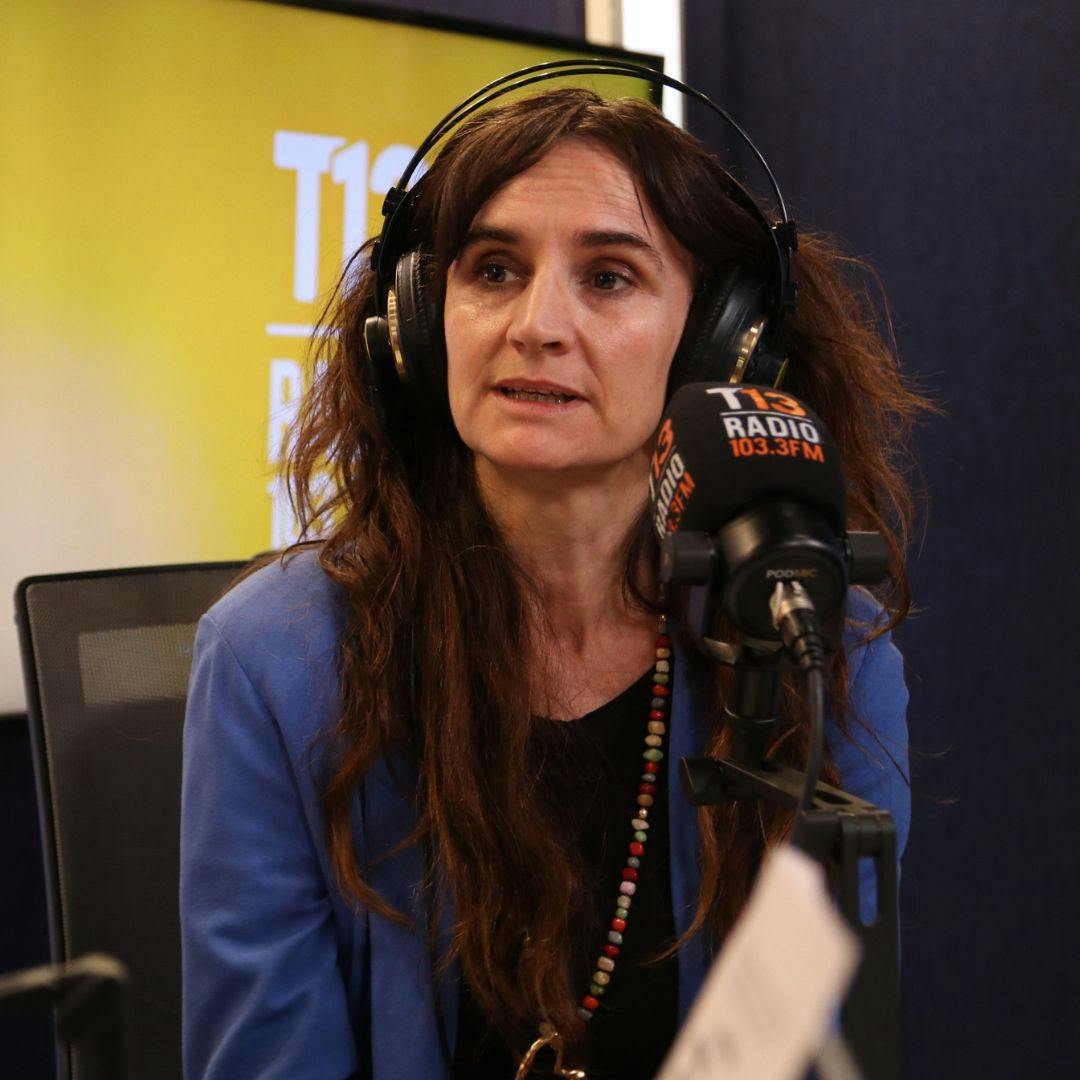 Vicerrectora UAH por uso de la IA: “Es muy difícil pedir ensayos y estar seguros que estamos evaluando procesos de aprendizaje y desarrollo de competencias”