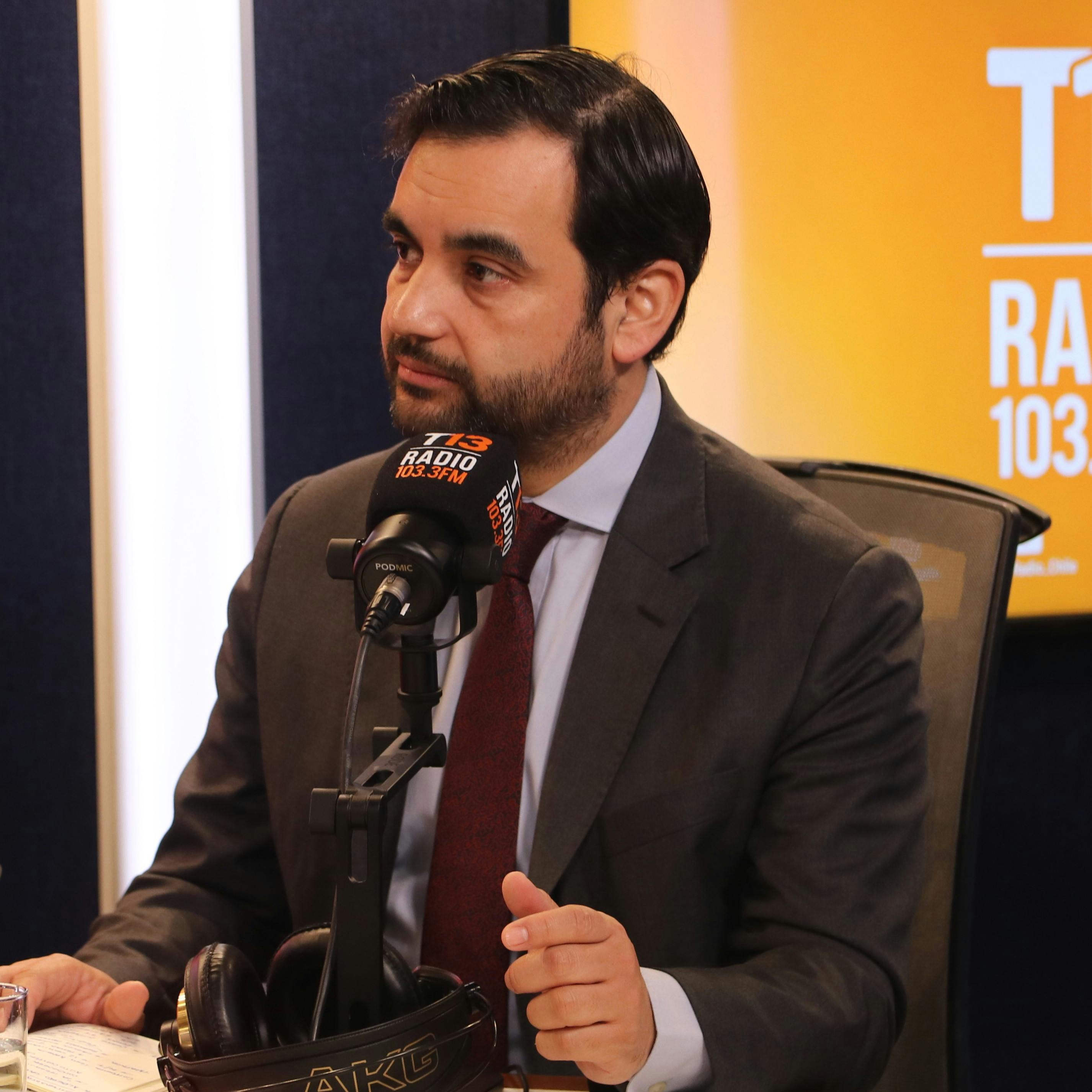 Ministro Gajardo por críticas de Asociación de Gendarmes: “Quien representa la voz de la institución es el director nacional”