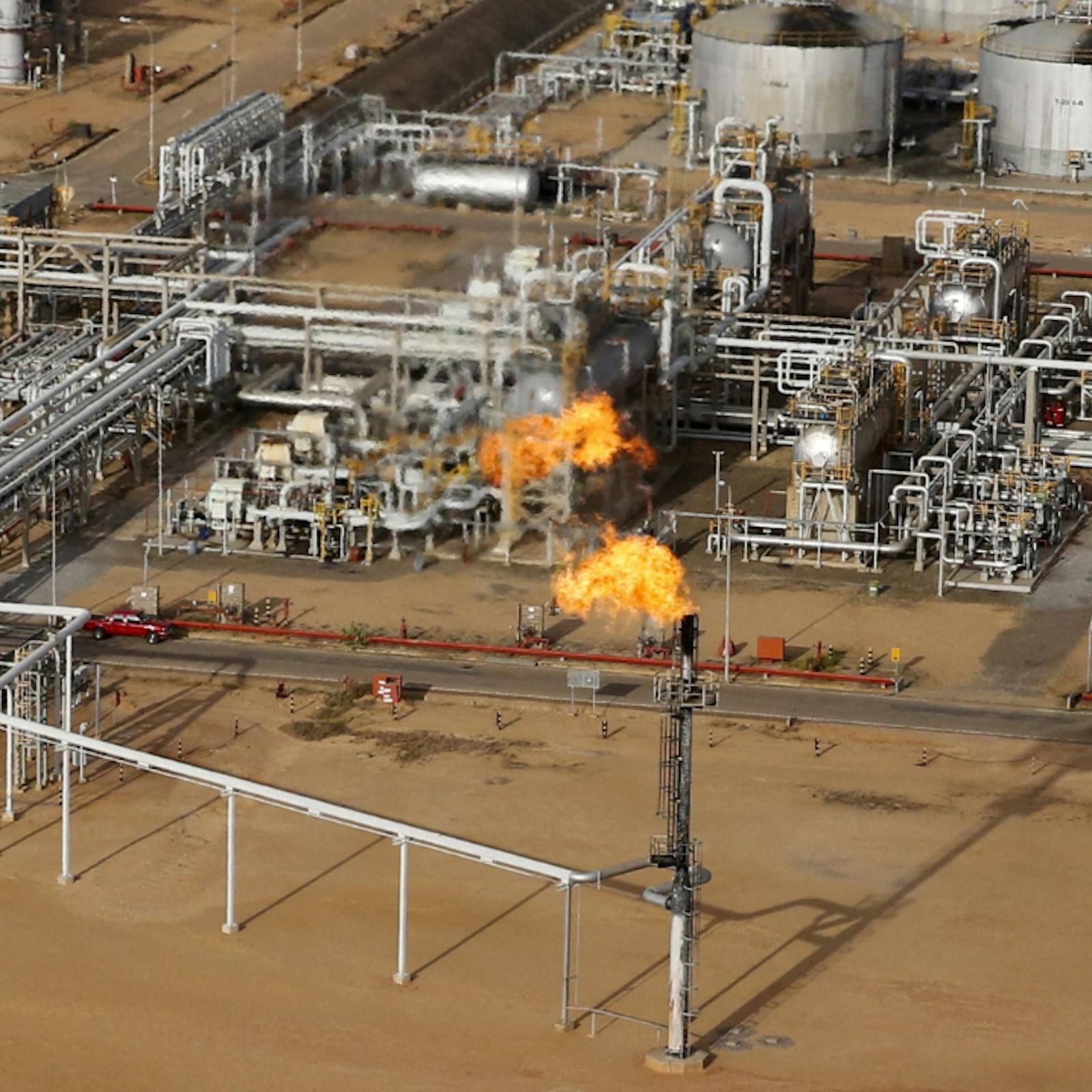 Venezuela entregará hasta 50 millones de barriles de petróleo a Estados Unidos, según Donald Trump