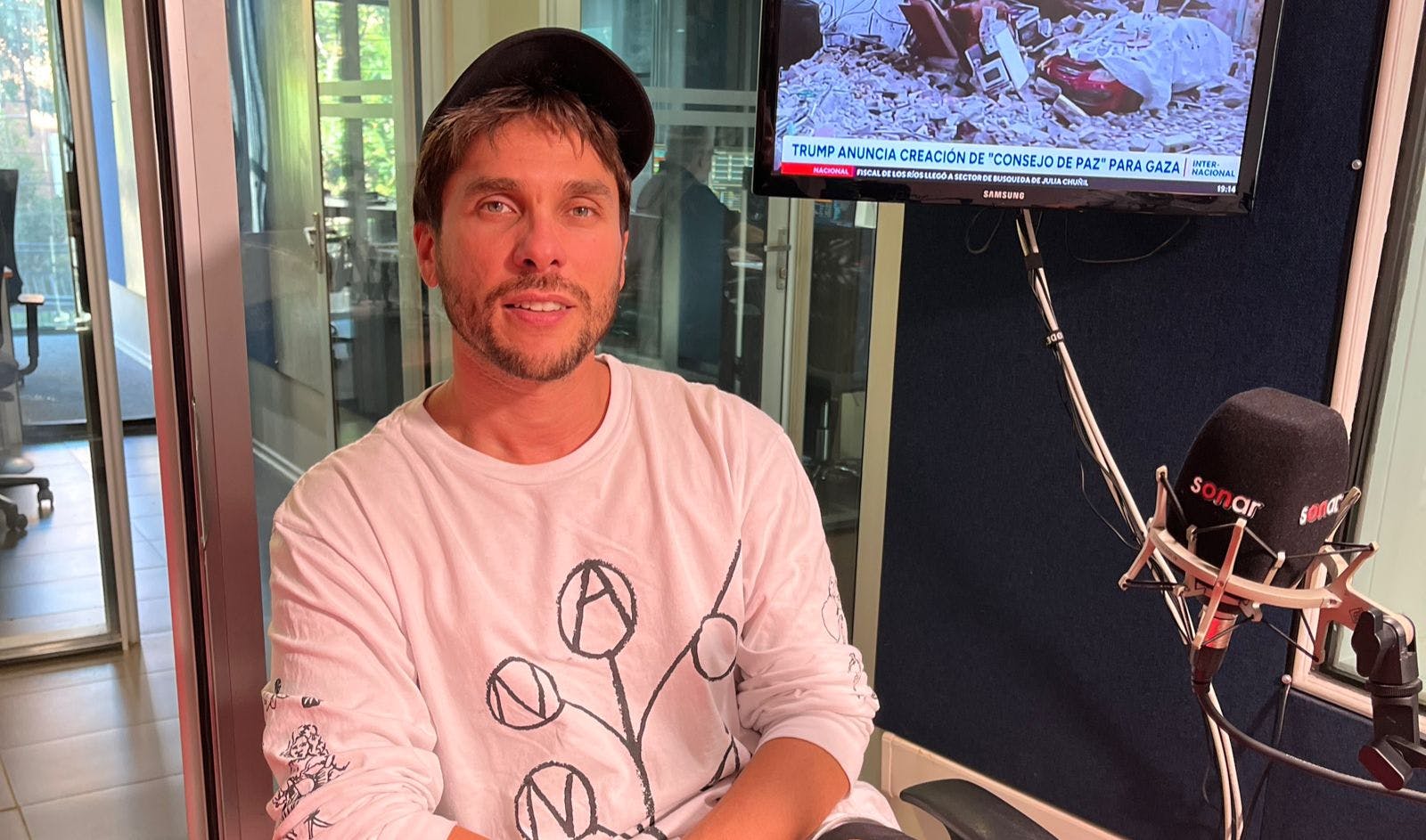 Conversamos con el productor musical y fundador de Omni Soundlab, Christopher Manhey, sobre "Arquitectura Sonora".