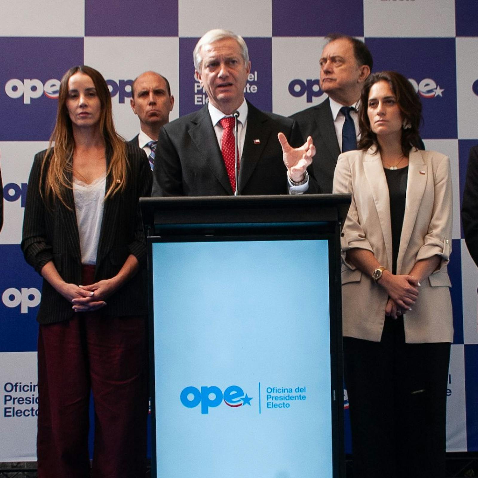 El eventual diseño ministerial de José Antonio Kast