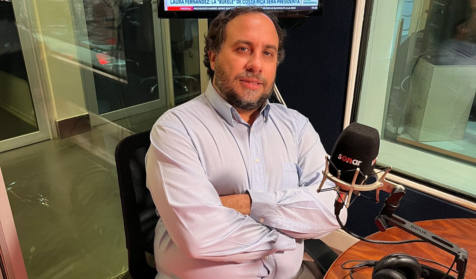 El analista político Roberto Munita abordó la nominación de Michelle Bachelet a la Secretaría General de la ONU.