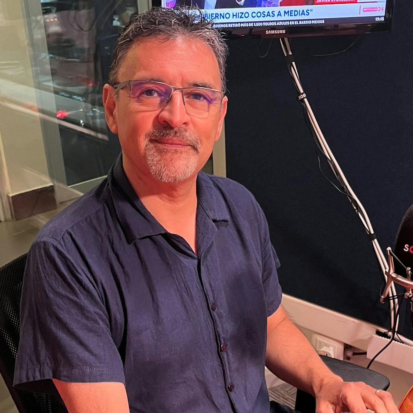 Conversamos con el investigador UCH y exministro de Ciencia, Flavio Salazar, sobre el desarrollo de terapias contra el cáncer. Conversamos con el investigador UCH y exministro de Ciencia, Flavio Salazar, sobre el desarrollo de terapias contra el cáncer.