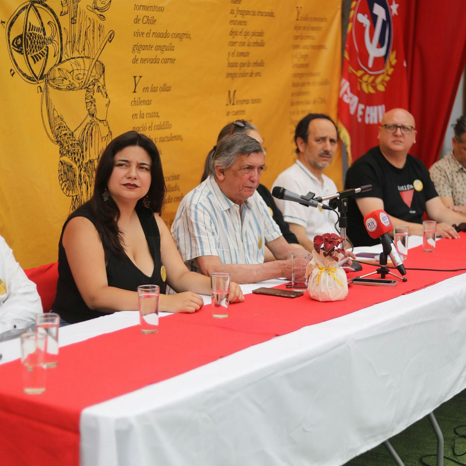 Tensiones en el Partido Comunista y el factor Cuba en la política local Tensiones en el Partido Comunista y el factor Cuba en la política local