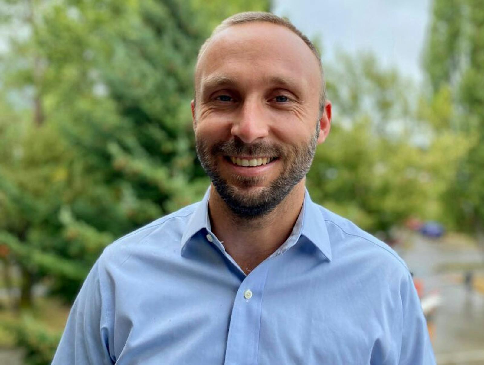 Martín Andrade, director de Corporación Ciudades, sobre necesidad de áreas verdes: "Son una buena inversión que puede salvar vidas".