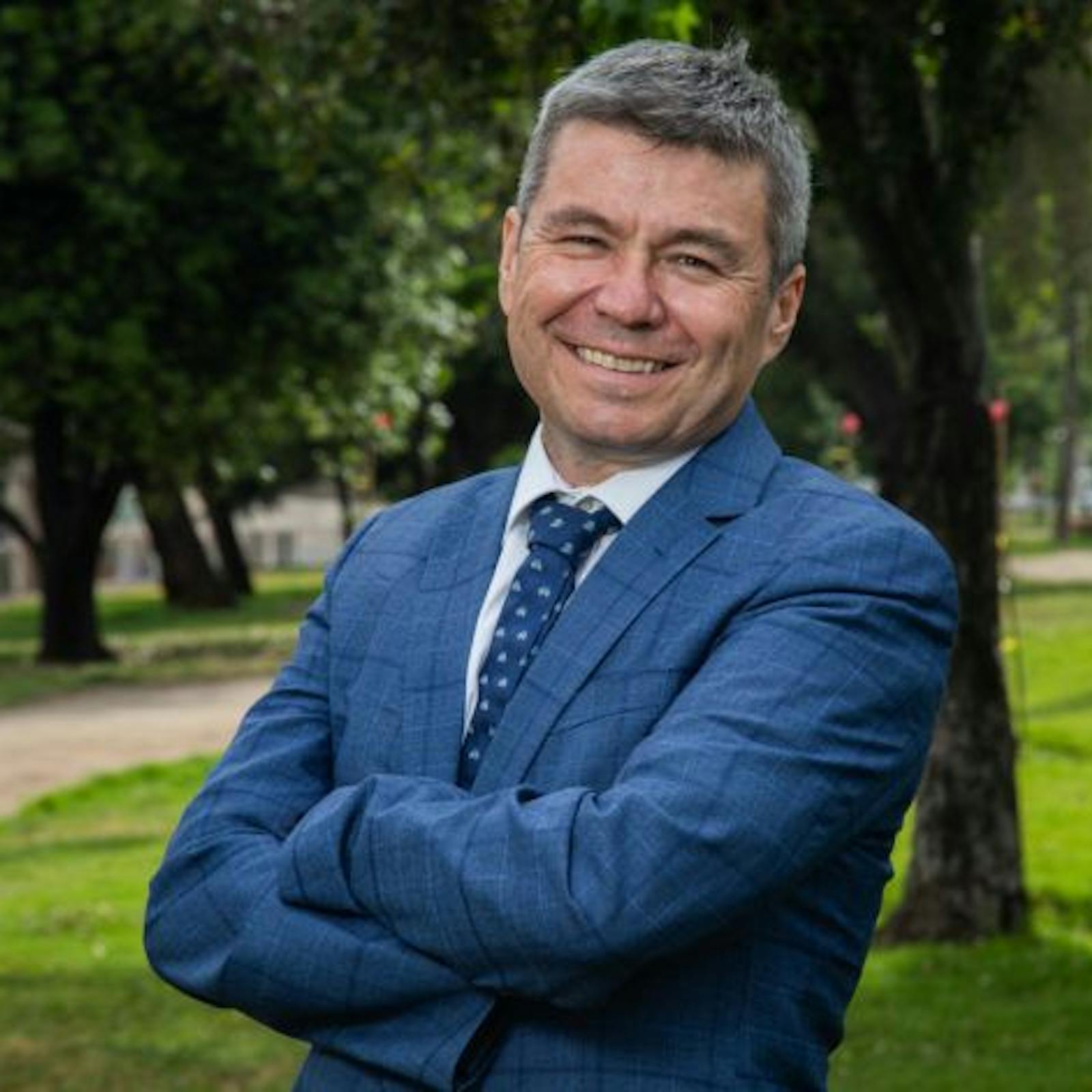 Hablamos con el exministro Marcelo Mena sobre la explosión en Renca. Hablamos con el exministro Marcelo Mena sobre la explosión en Renca.