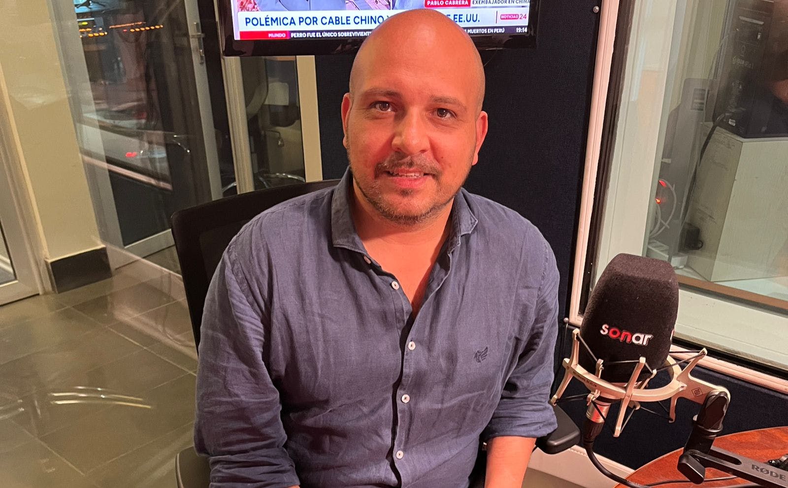 Hablamos con el cientista político Nicolás Freire sobre el retrato oficial de José Antonio Kast.