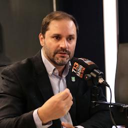 Jaime Bellolio por aprobación del retorno del monumento a Baquedano: "Esta decisión es una restitución democrática"
