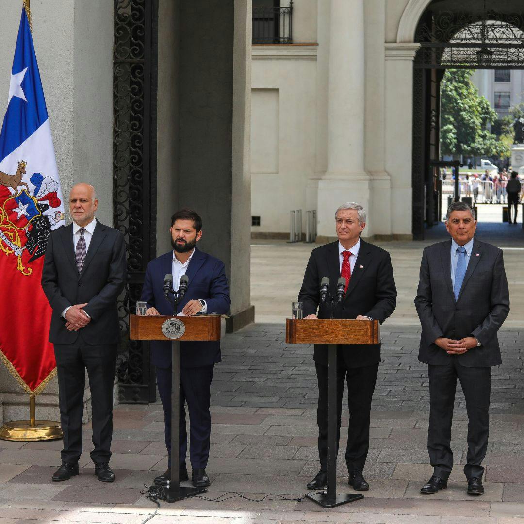 Las crisis de un complejo cierre de Gobierno