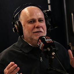 Álvaro Elizalde: "Chile hoy día no está peor que hace cuatro años atrás, está mejor en todos los indicadores"