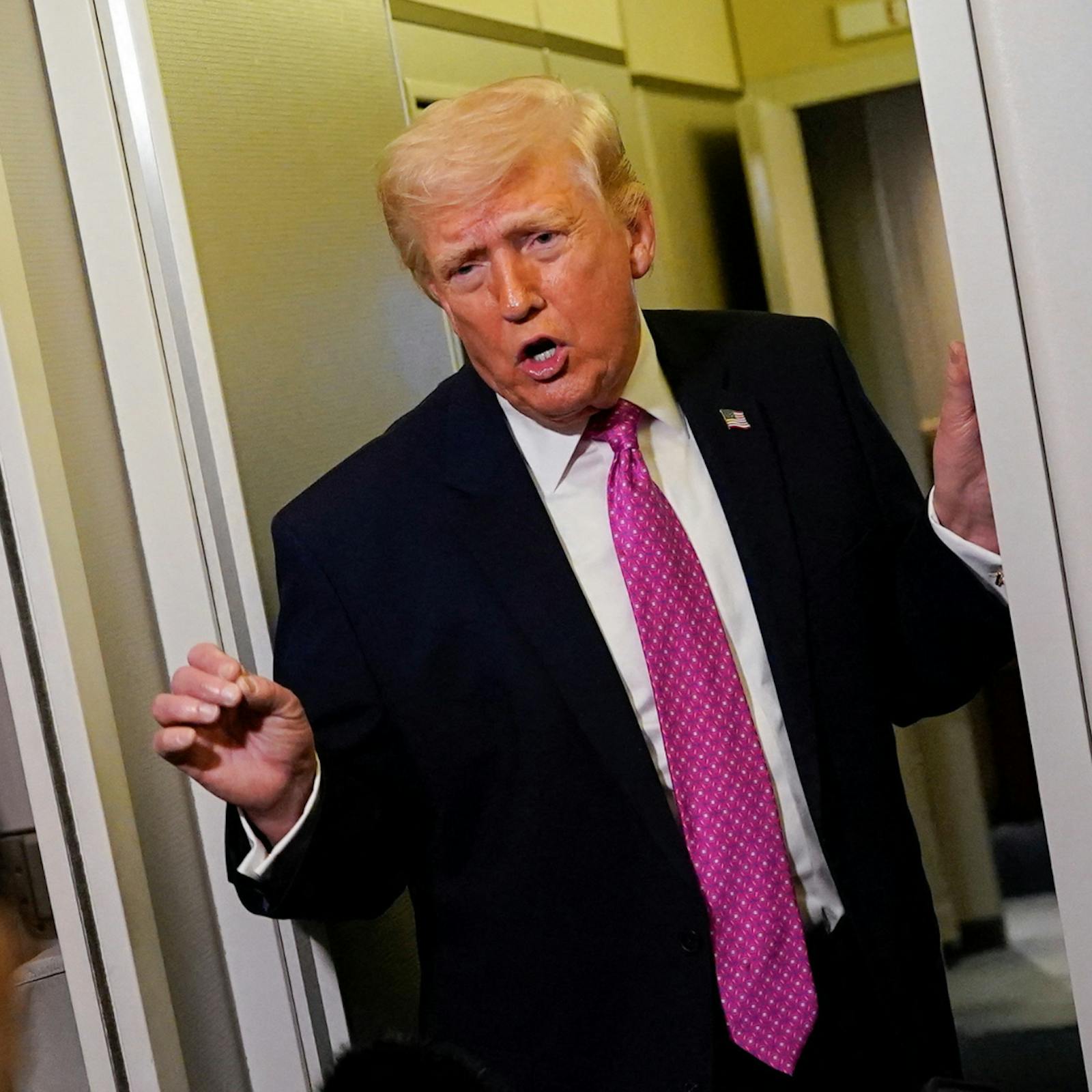 Donald Trump asegura que ha habido "grandes avances" en conversaciones con Irán para poner fin al conflicto