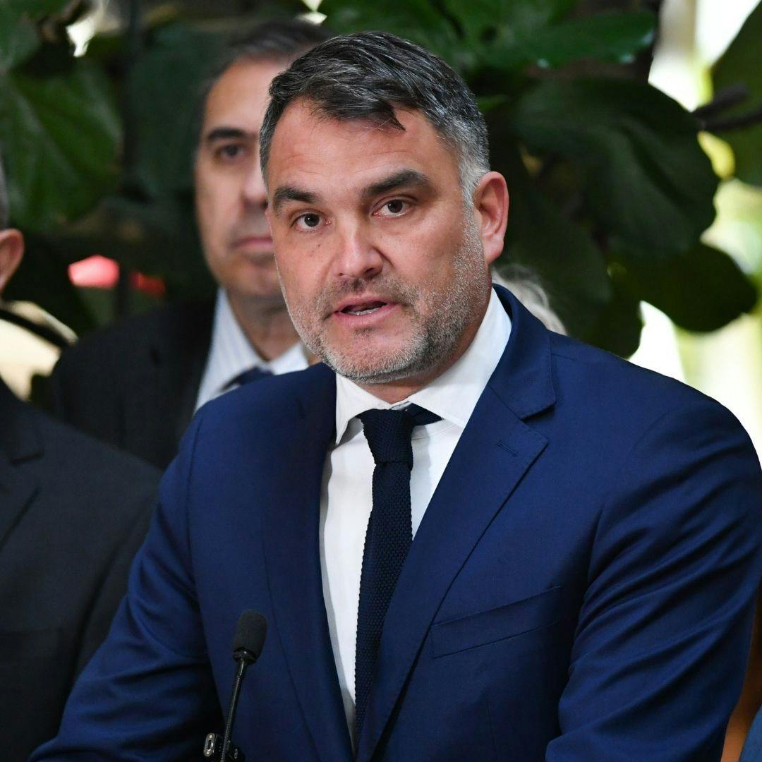 Senador Macaya (UDI) por recompensa a quien informe de Galvarino Apablaza: “El gobierno de Milei tiene una sintonía distinta respecto a tener justicia y una buena relación con Chile”
