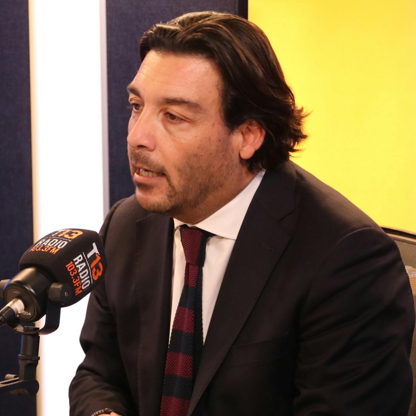 Jefe de bancada PS cuestiona rol de Quiroz en proyecto de Reconstrucción Nacional: “Quiere implementar un modelo en donde el Estado no exista”