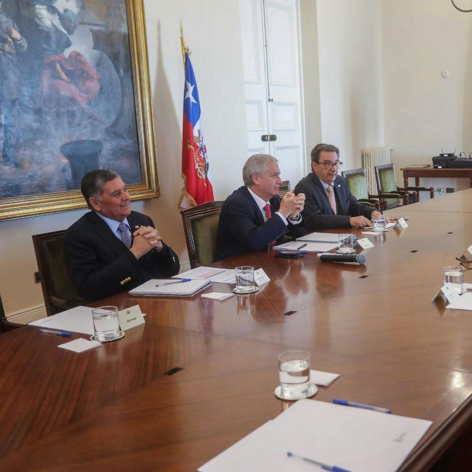 Más allá del ajuste ministerial: La búsqueda de narrativa política del gobierno de Kast